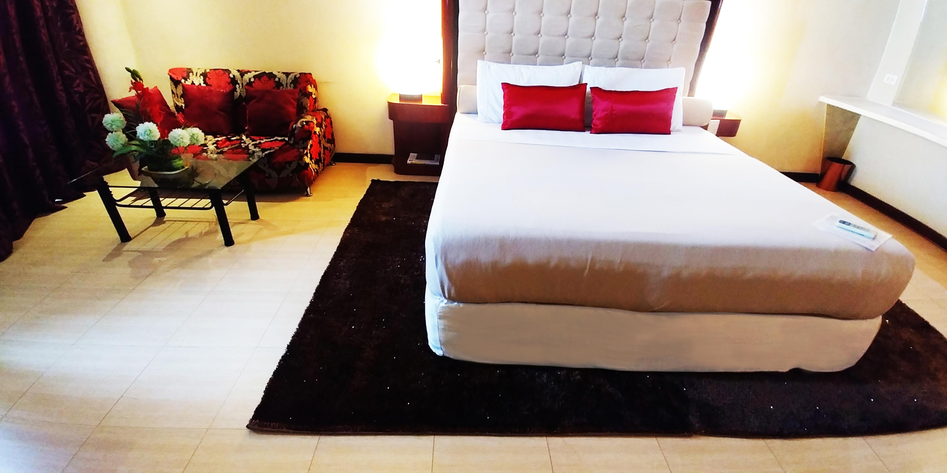 Dulcinea Hotel And Suites Île de Mactan Extérieur photo